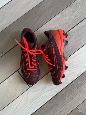 Nike Vapor Edge Shark 2 football cleats